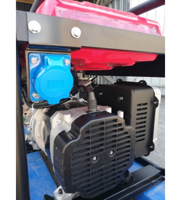 Бензиновый генератор TGK 8000E (HONDA)